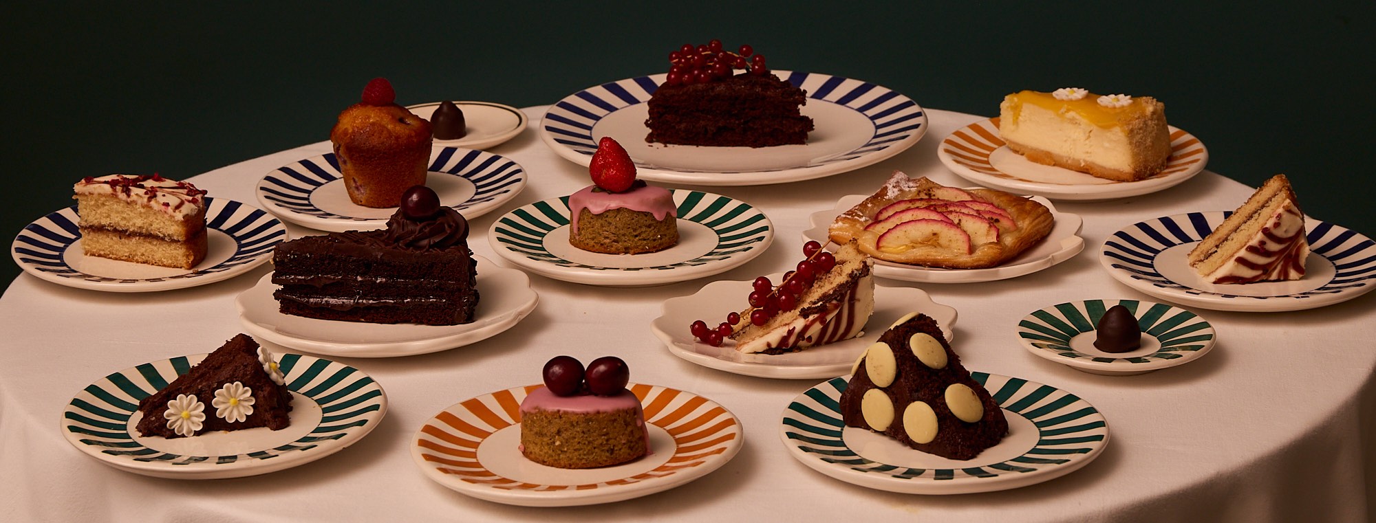 Stripes Plates