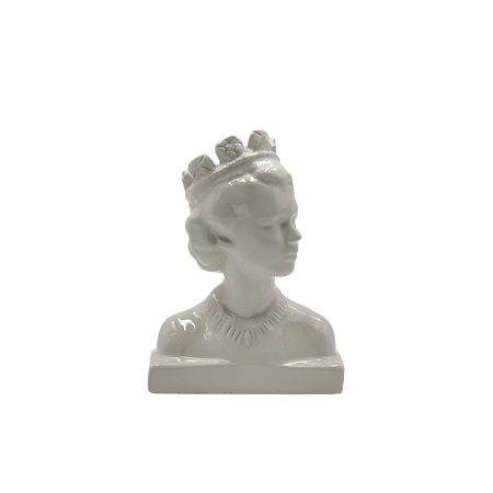 Cream Queens Head
