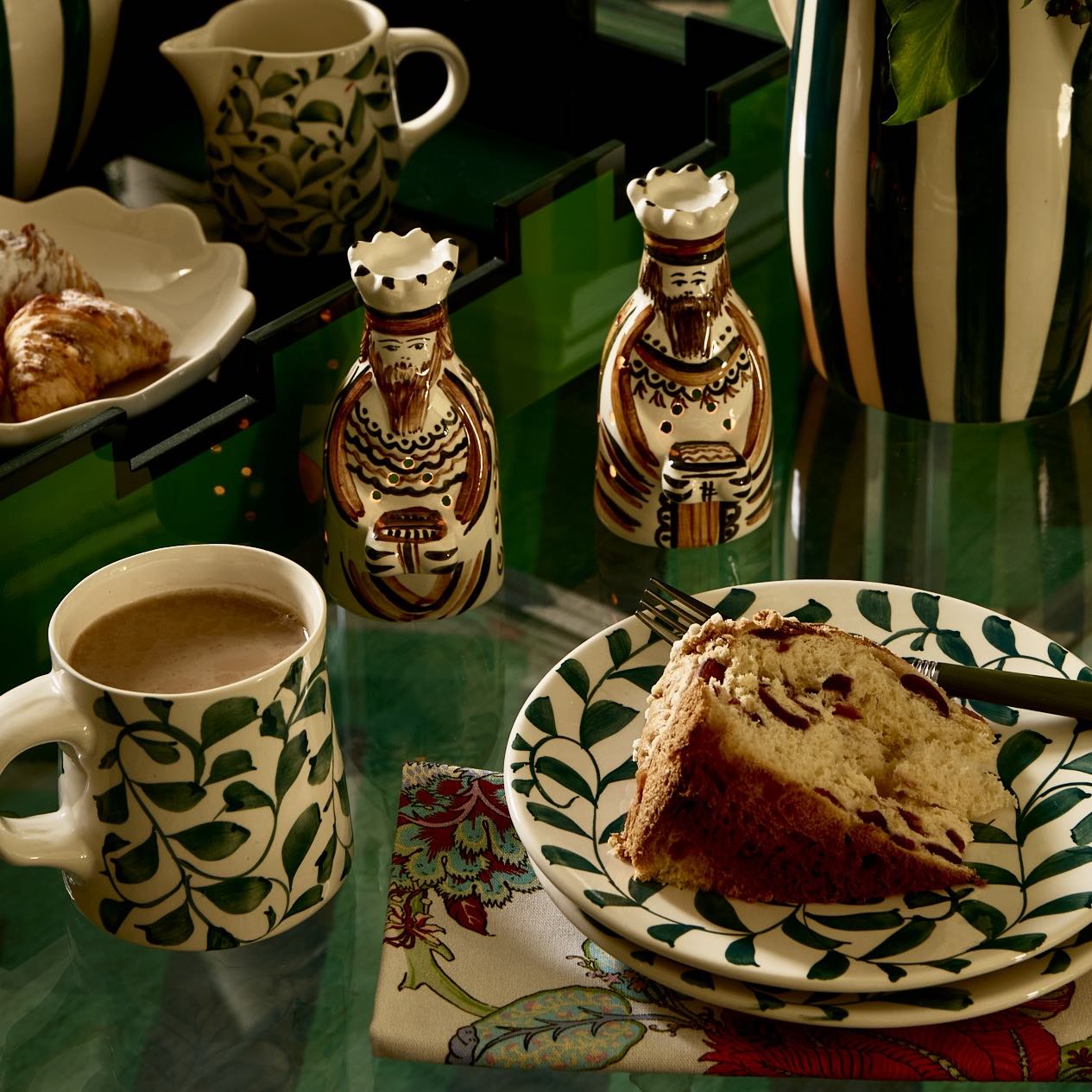 Green Scroll Tea Set (6 Piece)