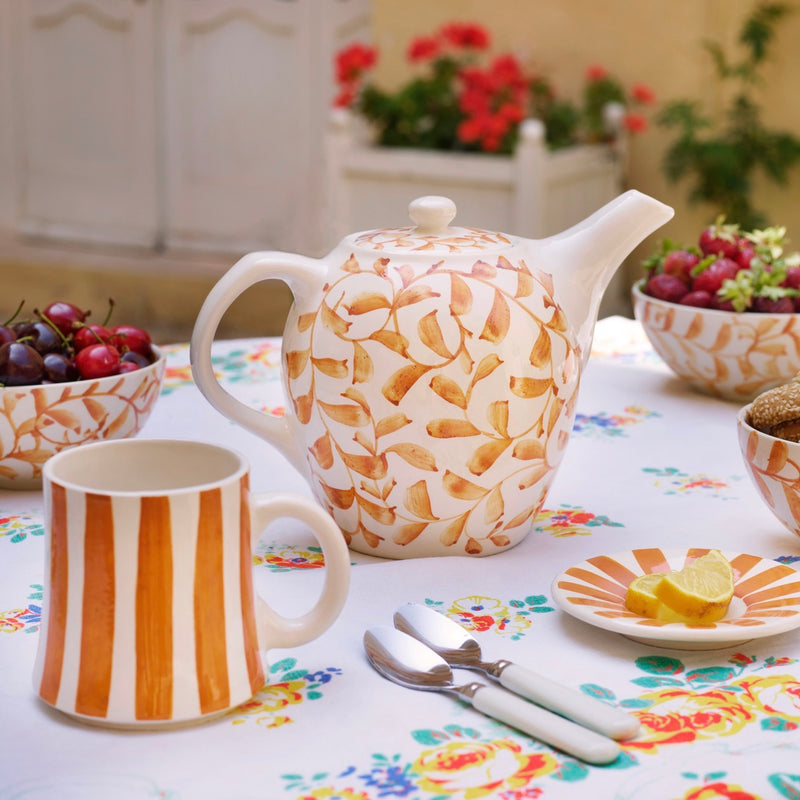 Tea Set in Yellow, Scroll, 6 Piece