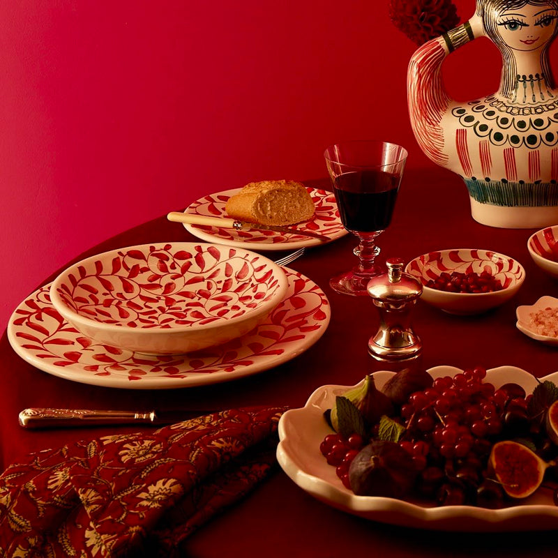 Dinner Plate, in Red, Scroll, Set of Four