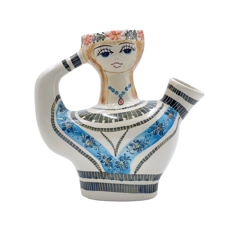 Admiral Vase, Marina