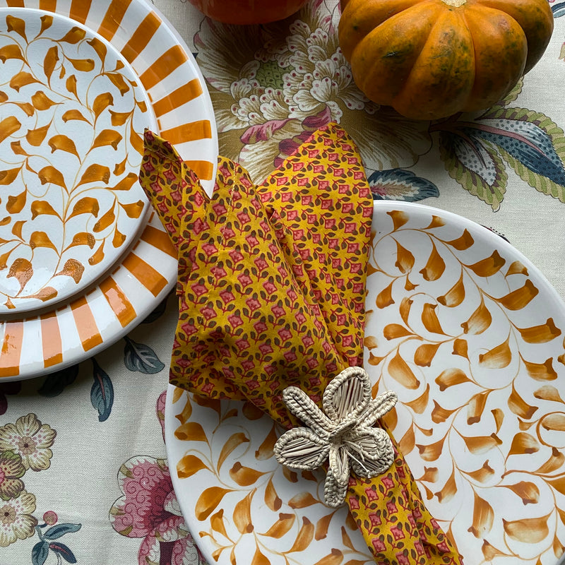 Orchid Napkin Ring in Natural
