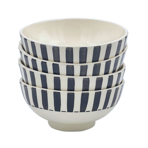 Medium Bowl in Black, Stripes, Set of Four