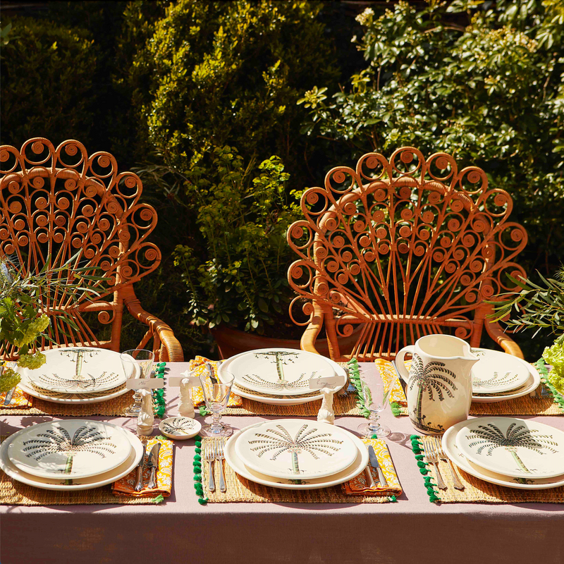 how to lay a summer table
