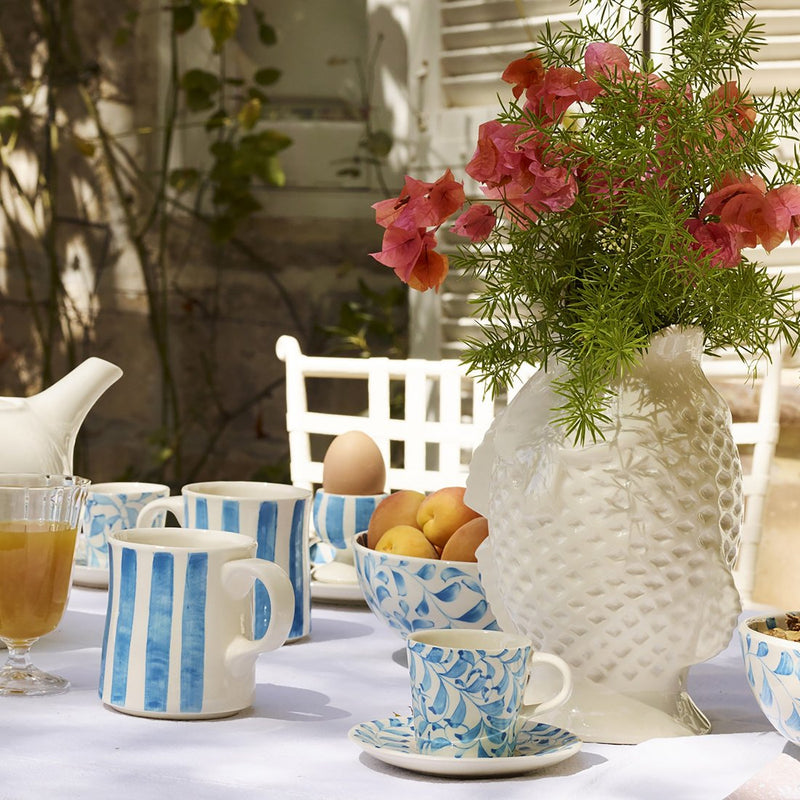 Espresso Cup & Saucer in Light Blue, Scroll