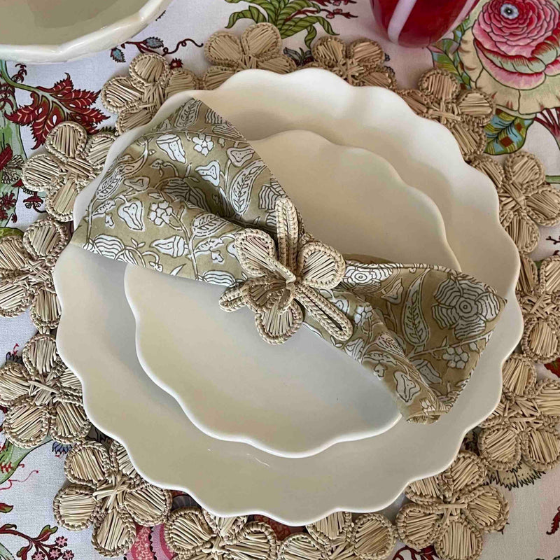 Scalloped Charger Plate